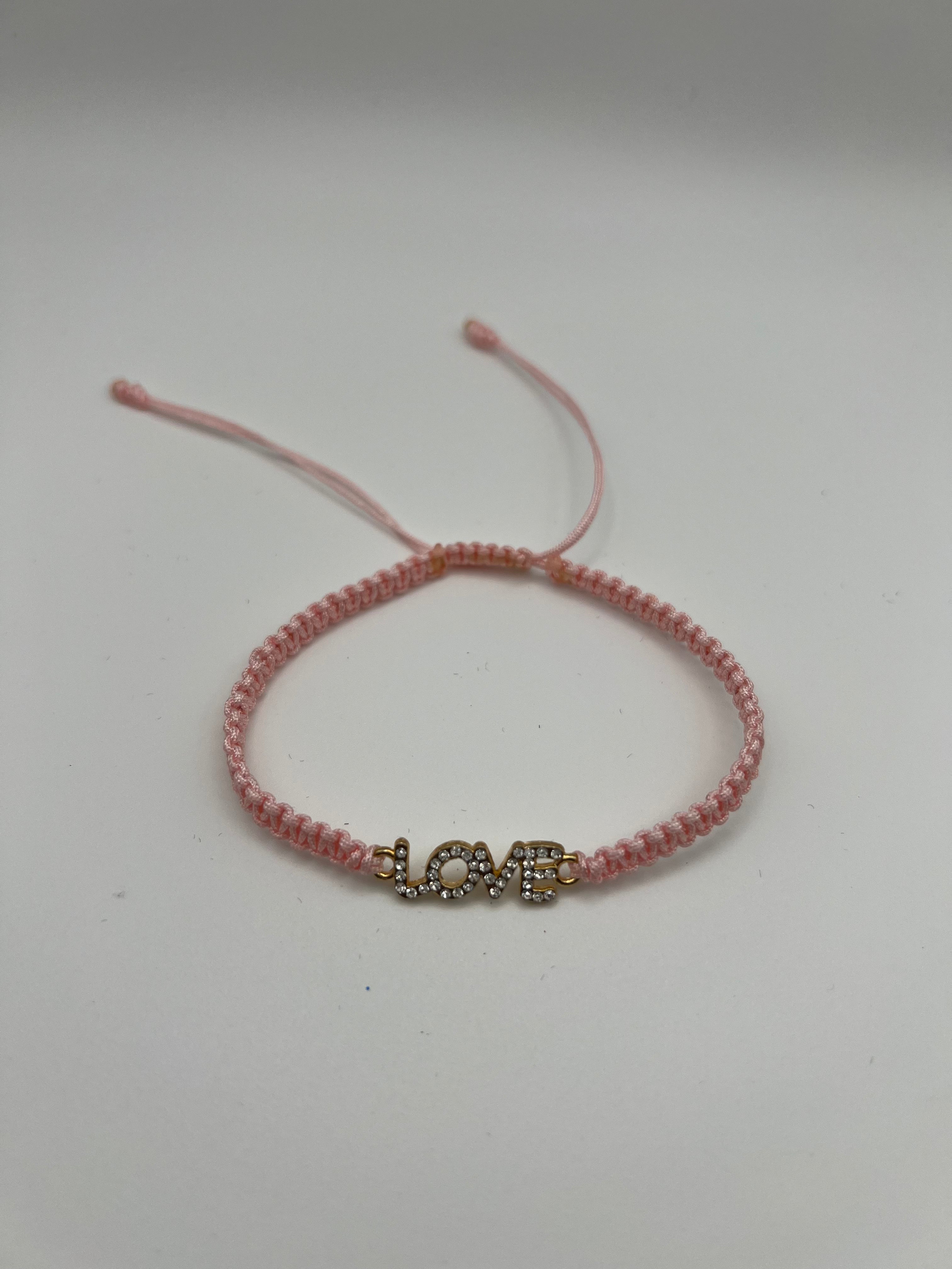 Love Macrame bracelet