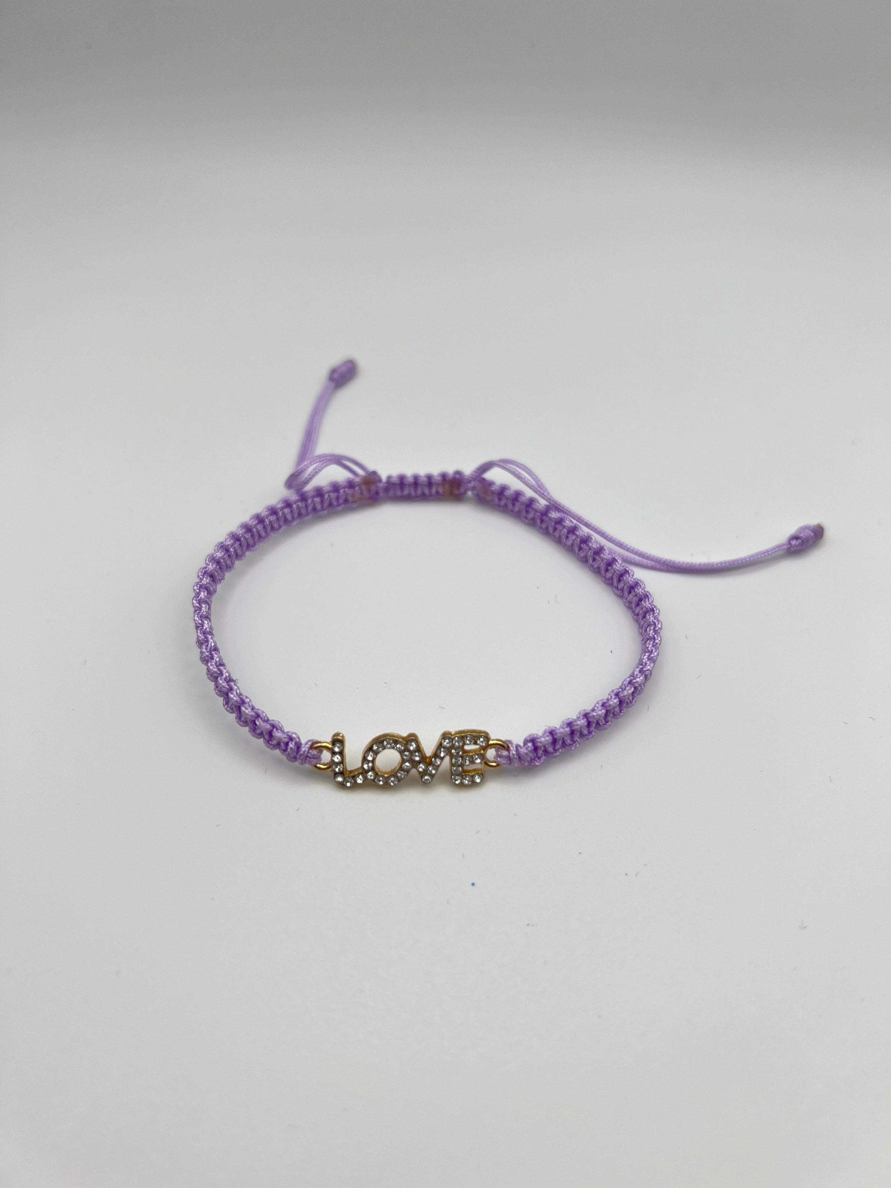 Love Macrame bracelet
